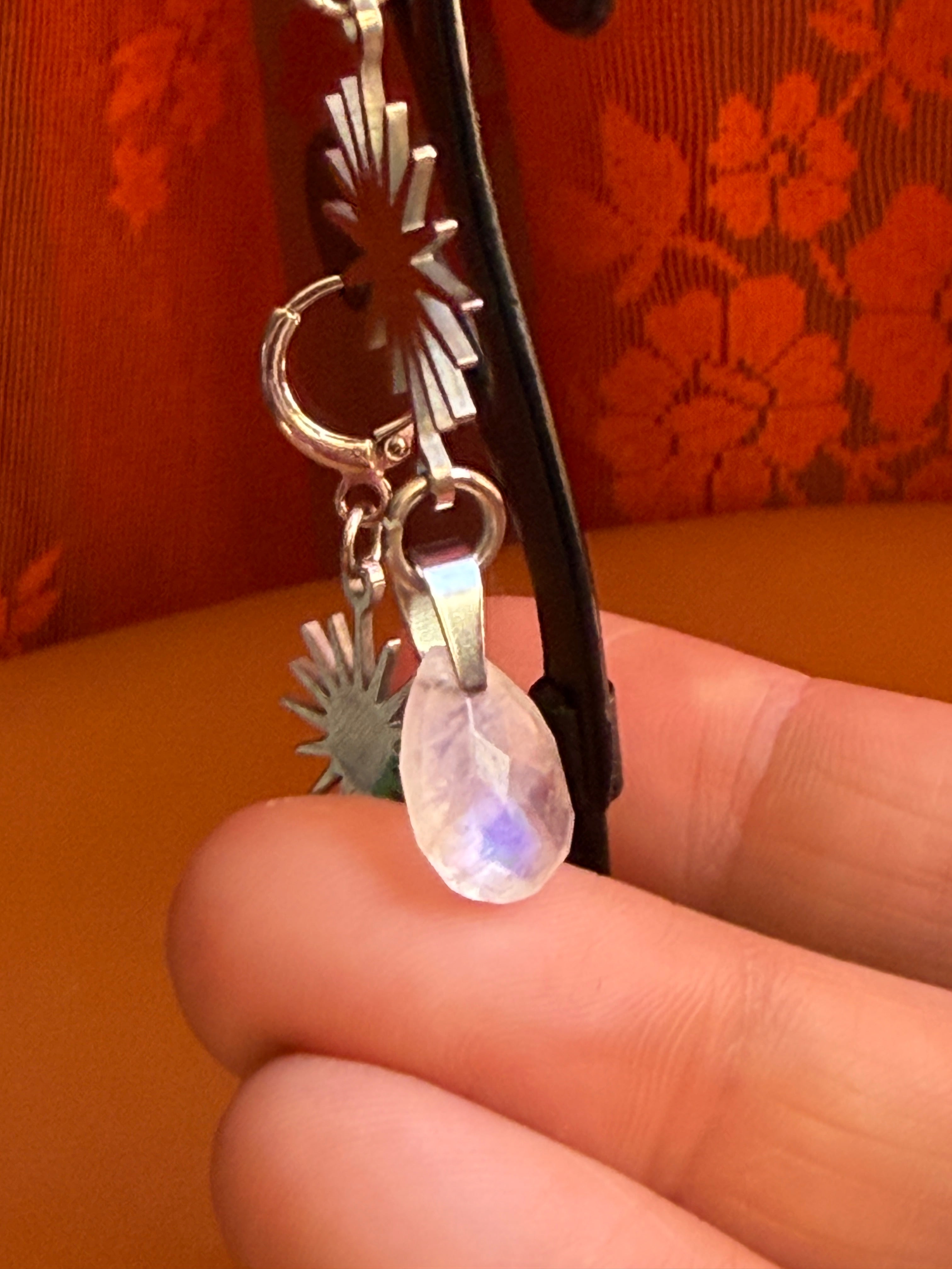 sunflare briolette moonstone earrings - silver