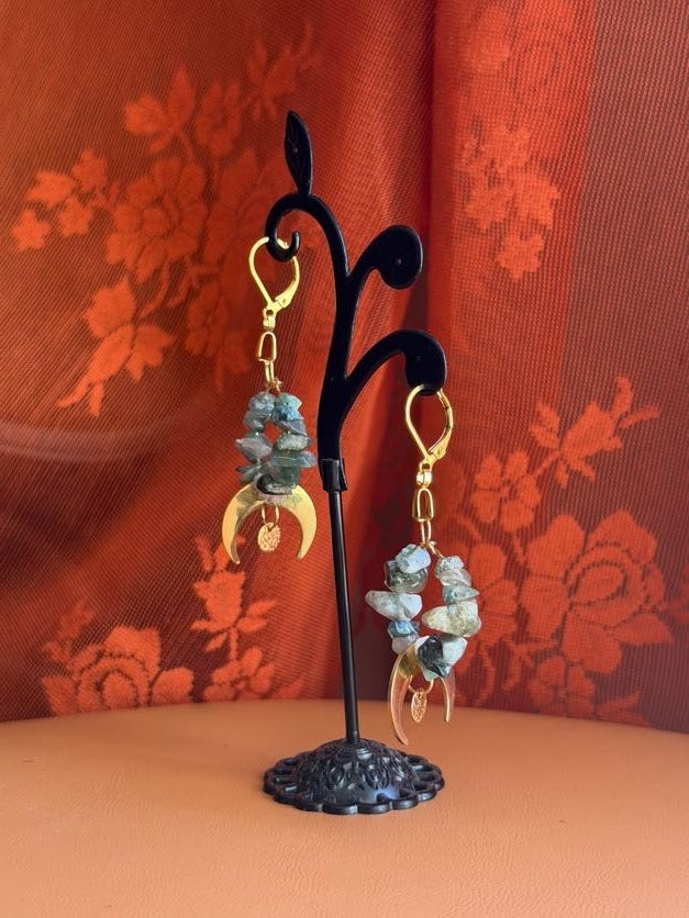 moss agate earrings w/ moons - gold