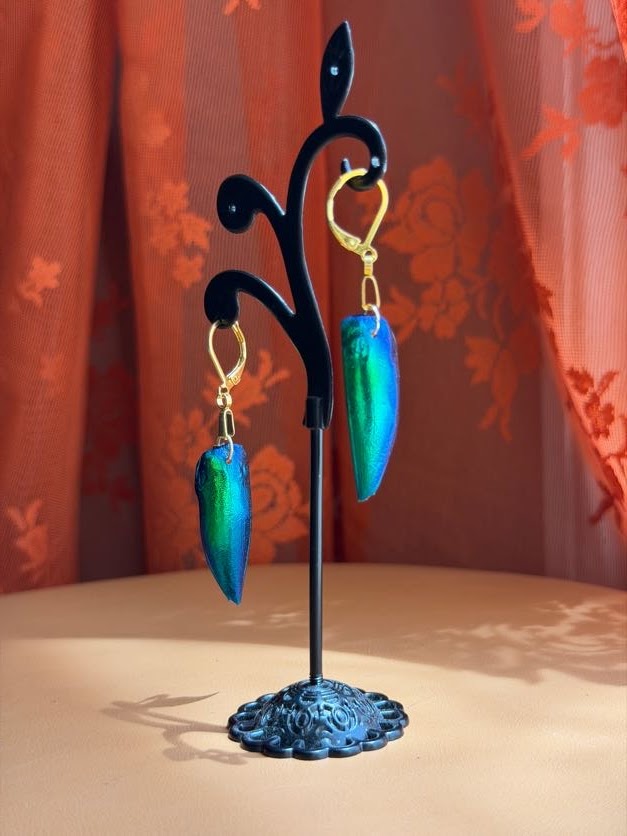 jewel beetle earwings - gold