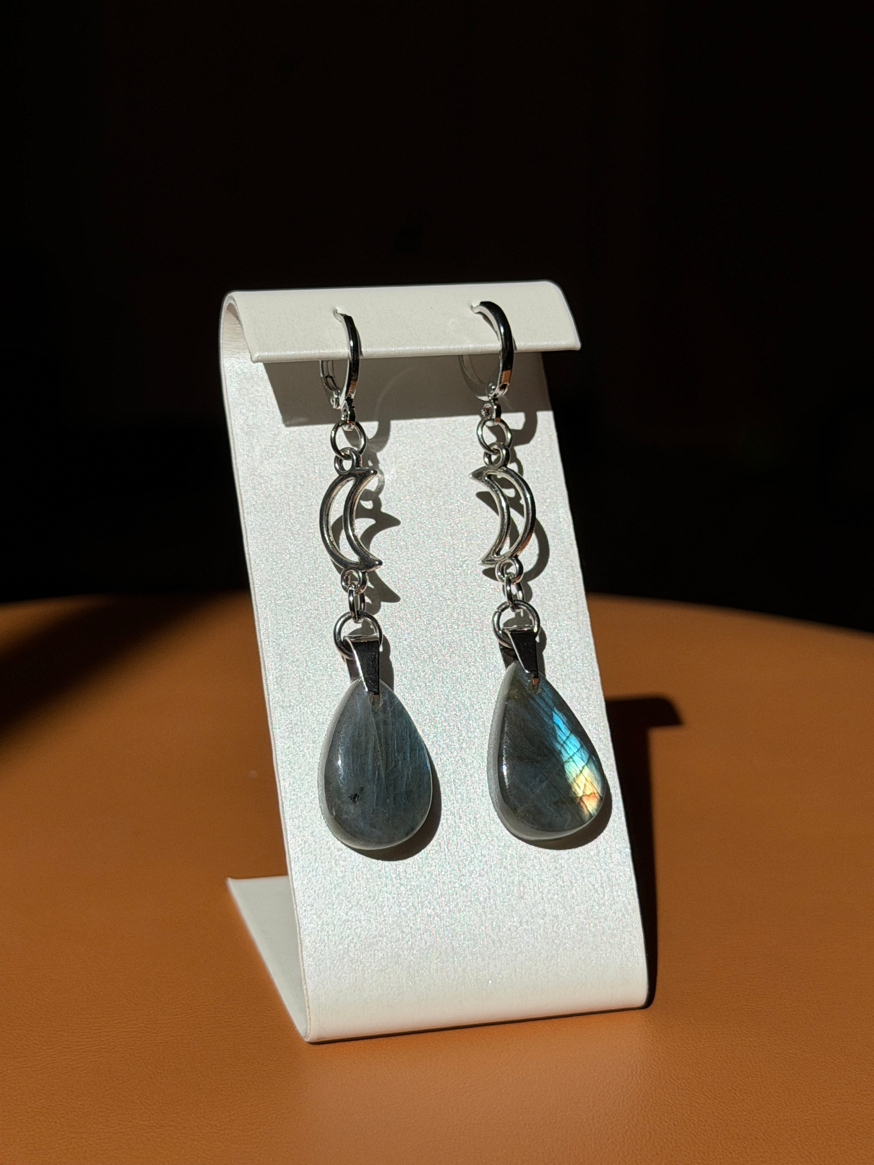 labradorite & moon earrings - silver