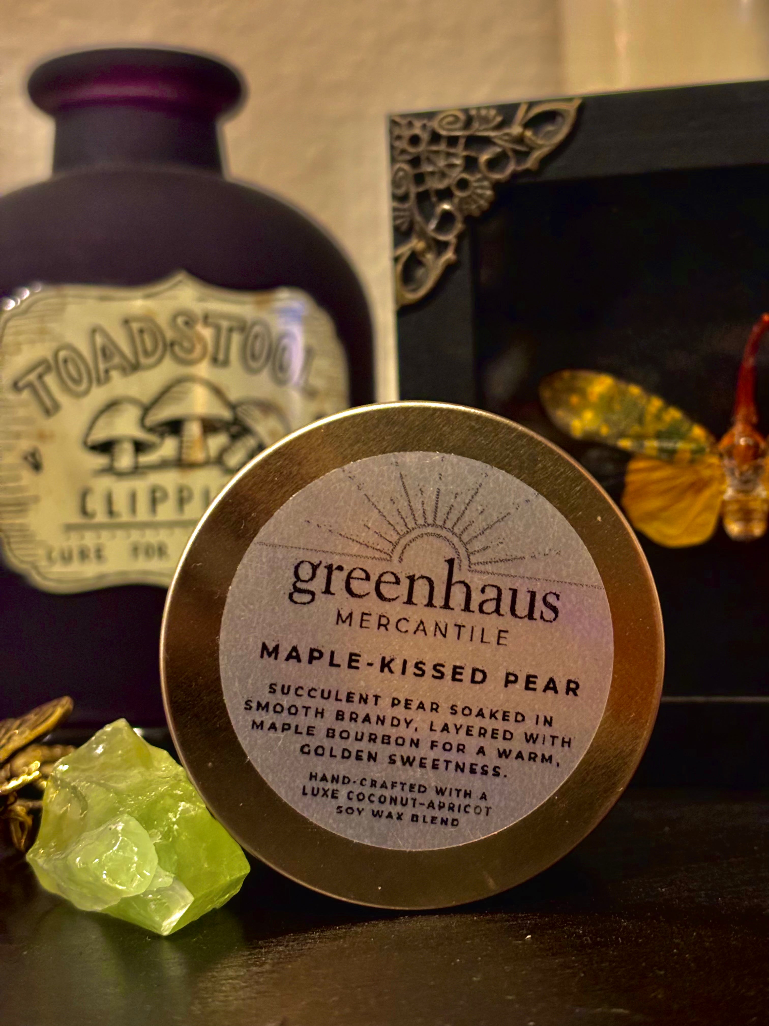 maple-kissed pear candle